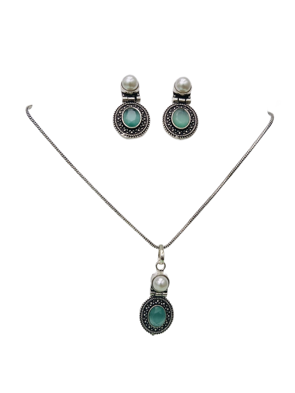 Pearl Stone Set Emerald image 0